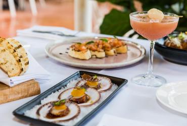 Contour Hotel Restaurant and Bar Contour Hotel Restaurant and Bar