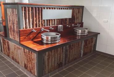 Lazy Lizard Caravan Park