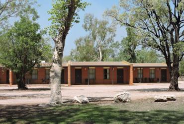 Territory Manor Motel and Caravan Park